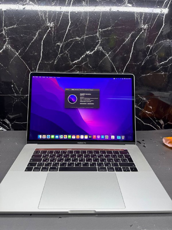 Ноутбук Macbook Pro A1990
