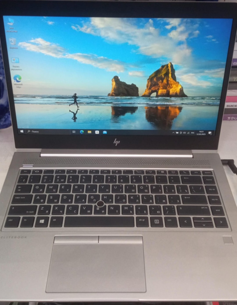 Ноутбук HP 8*2,1/8/256/2 Vega 8