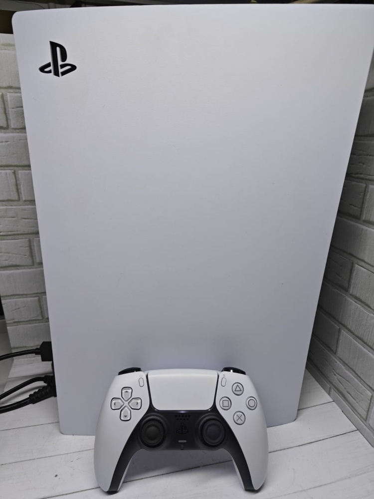 Игровая приставка Sony PlayStation 5  825 гб