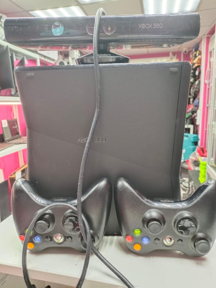 Игровая приставка XBOX 360 250 ГБ