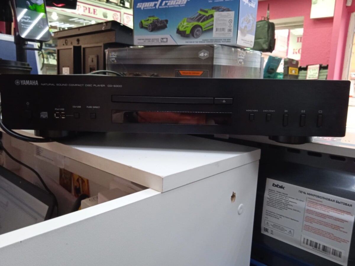 Усилитель YAMAHA CD-S300