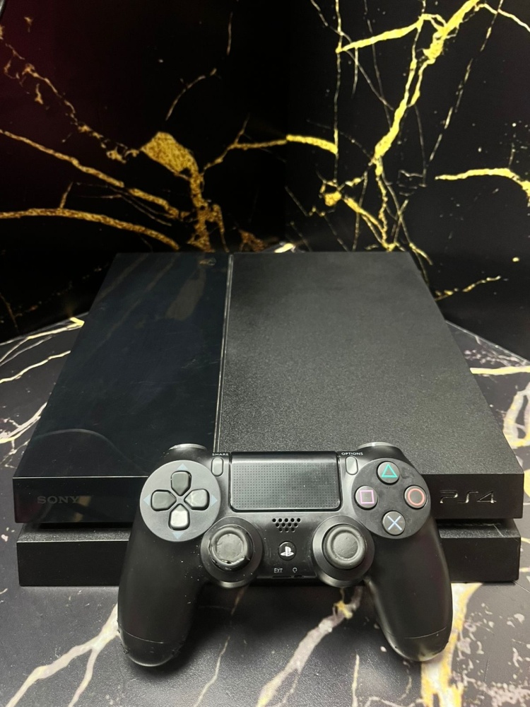 Игровая приставка Sony PlayStation 4 fat 500ГБ