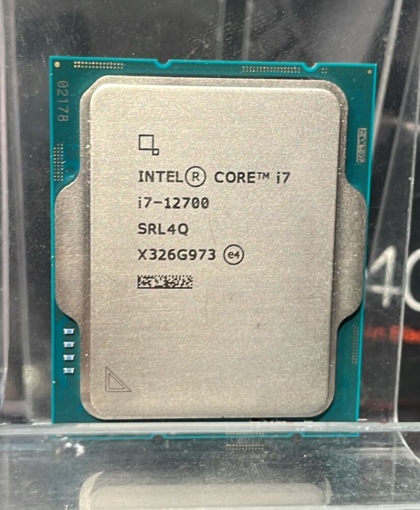 Процессор Intel Core I7-12700