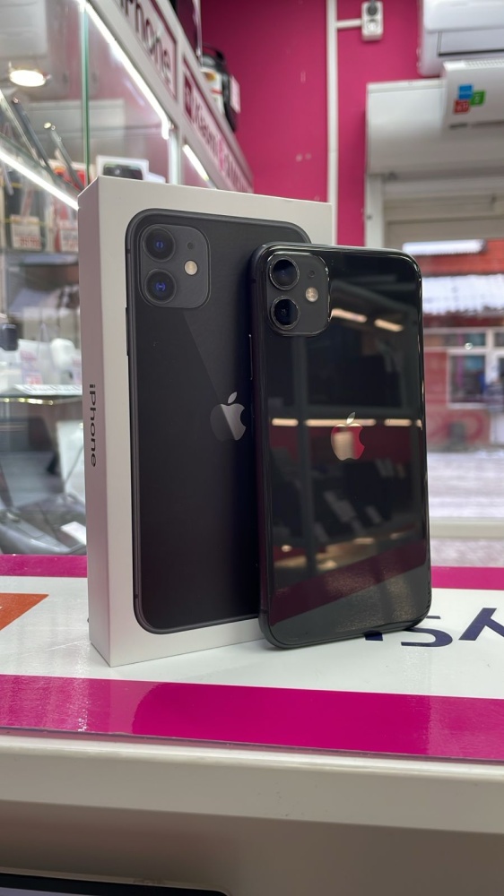 Смартфон iPhone 11 128 Gb