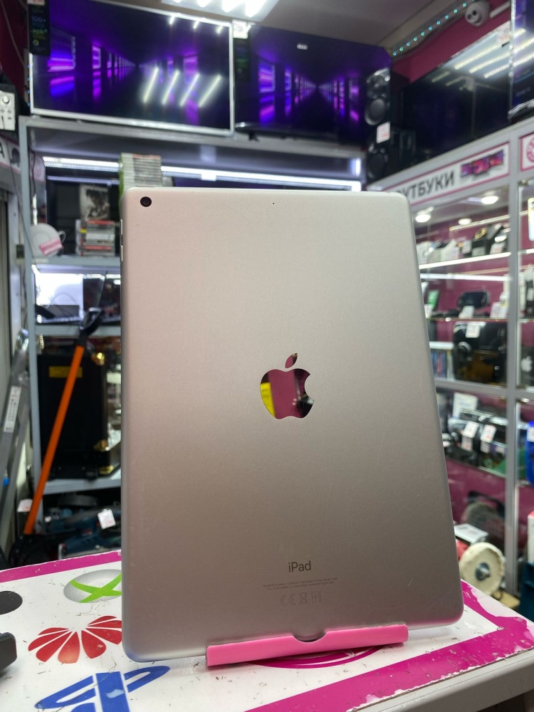 Планшет Apple iPad 6 (2018) 32gb