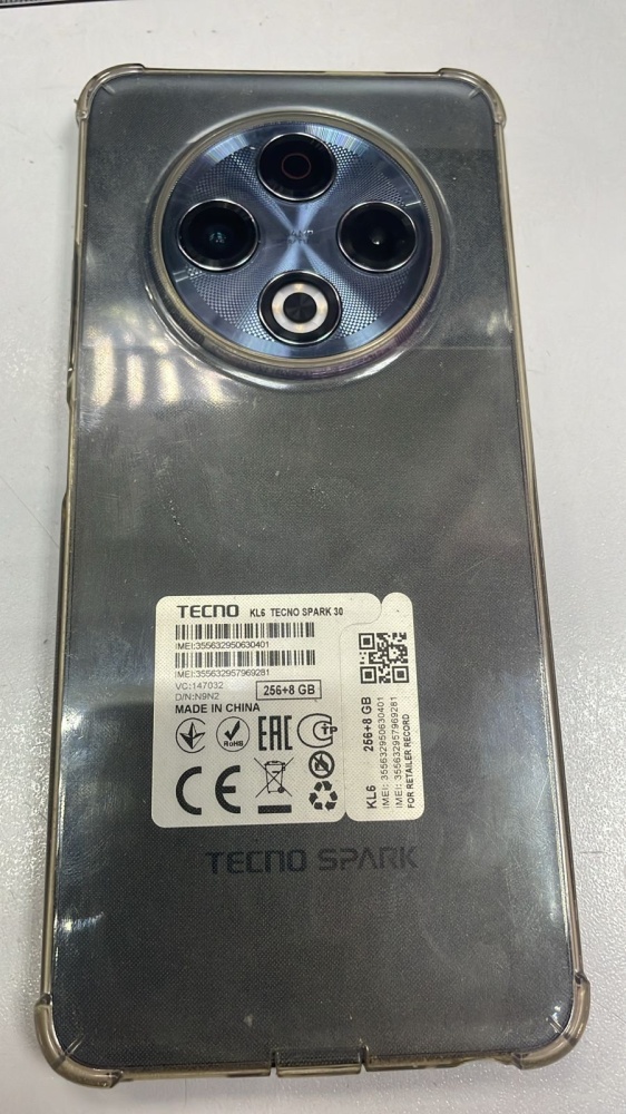 Мобильный телефон Tecno  Spark 30