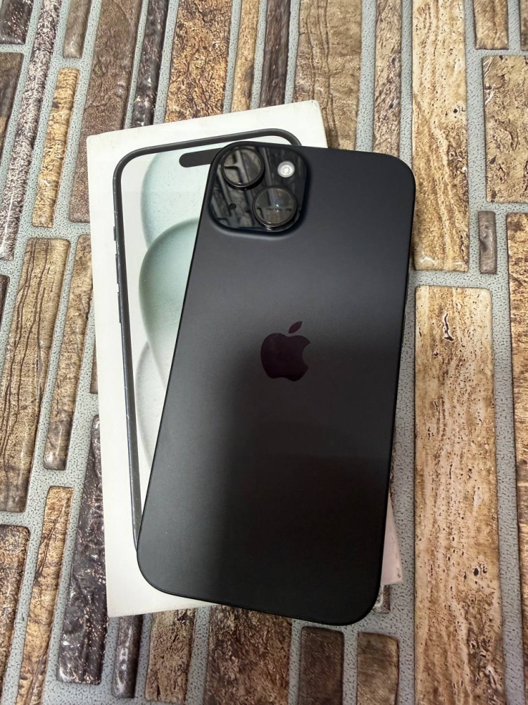 Смартфон iPhone 15  128