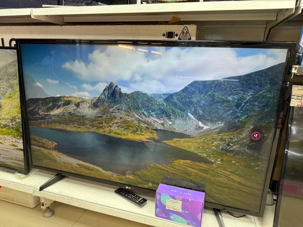 Телевизор LG 50