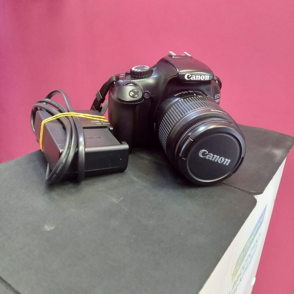 Фотоаппарат Canon  EOS 1100D
