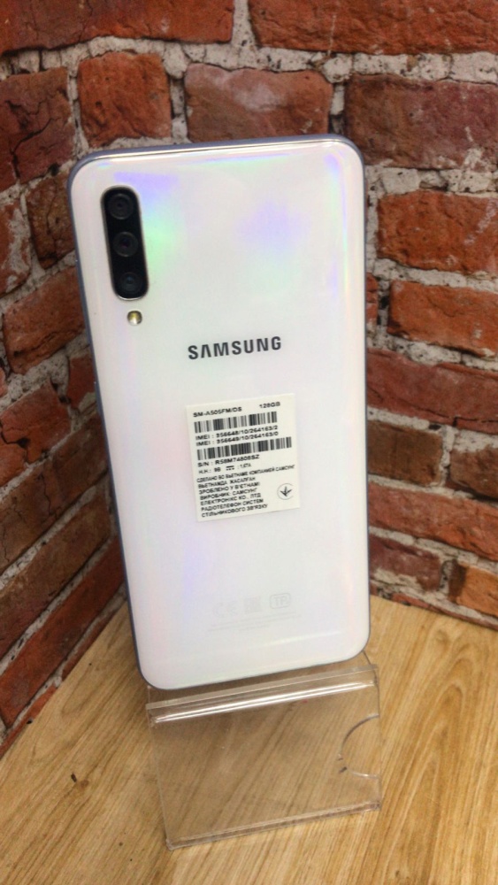 Смартфон Samsung A50 6/128