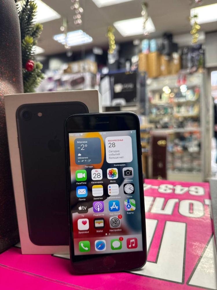 Смартфон iPhone 7 32Gb