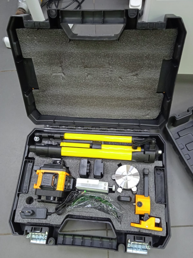 Уровень  лазерный dewalt