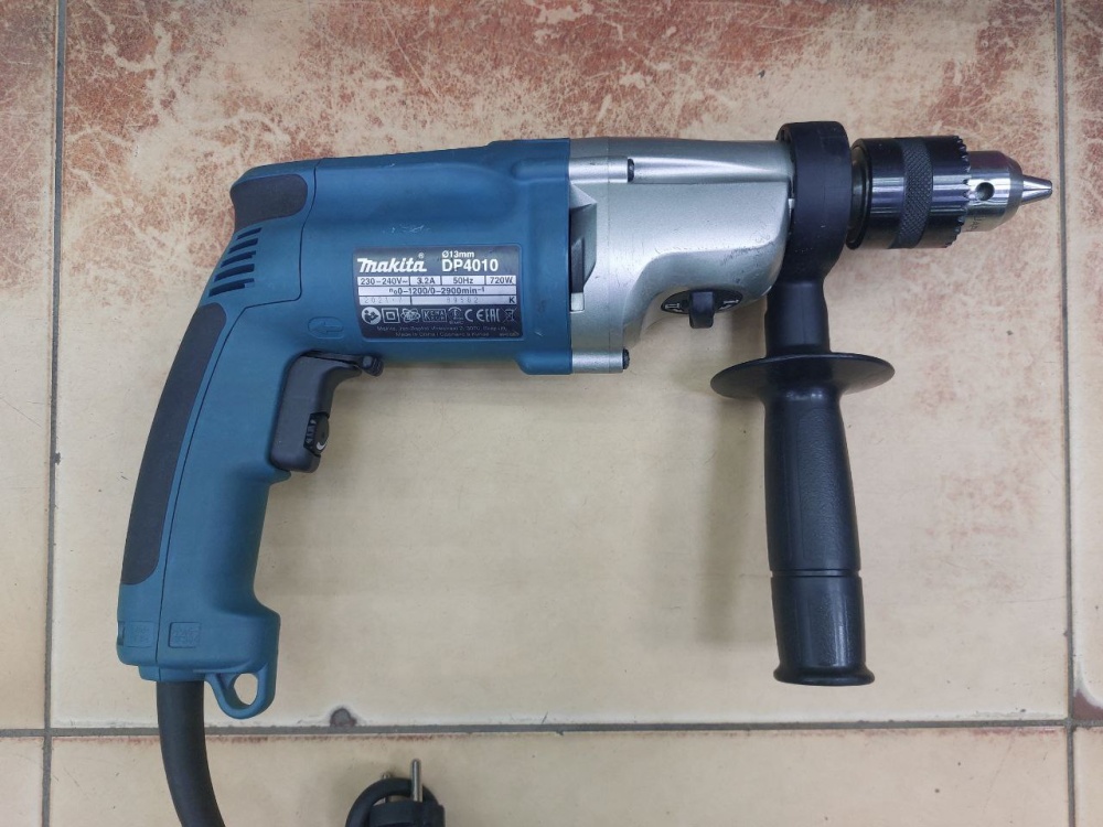 Дрель MAKITA PD4010