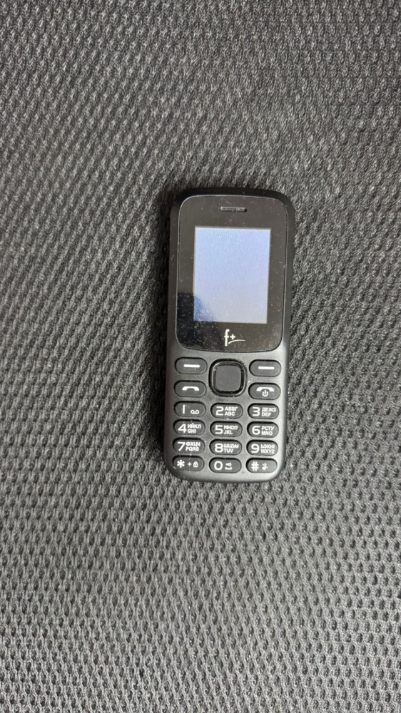 Мобильный телефон F+