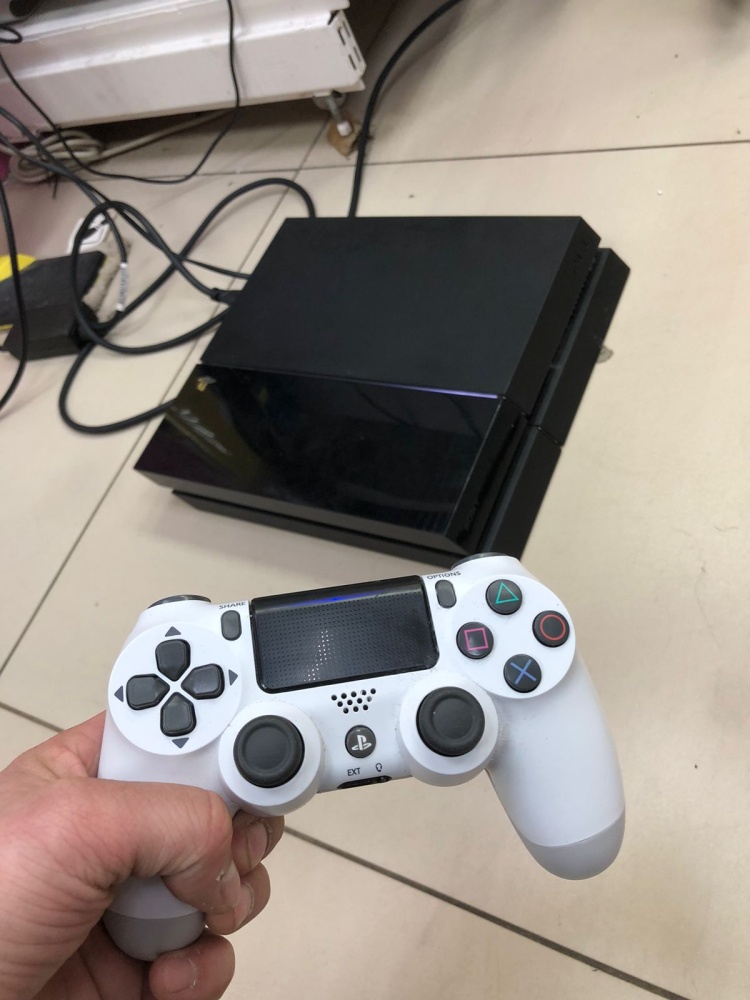 Игровая приставка Sony PlayStation 4 slim 500