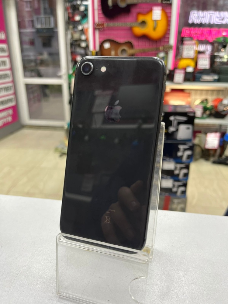 Смартфон iPhone 8 64 Gb