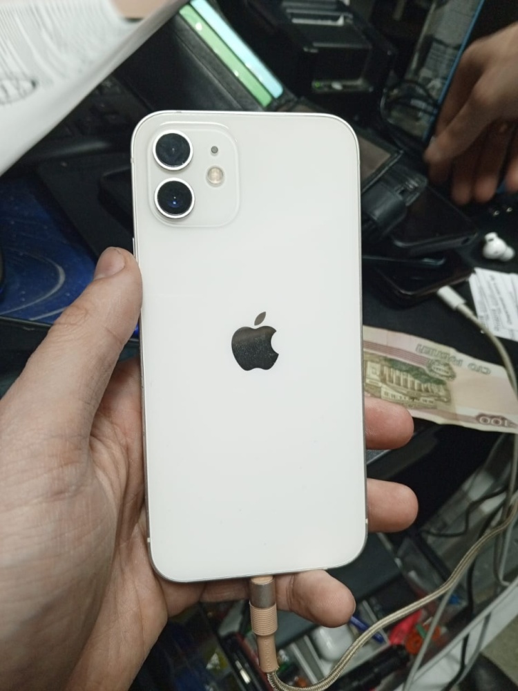 Смартфон iPhone 12 128 Gb