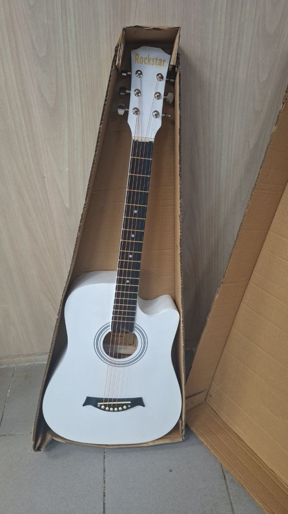 Гитара акустическая Rockstar