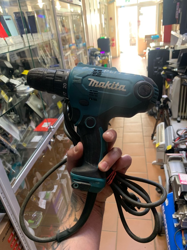 Дрель Makita