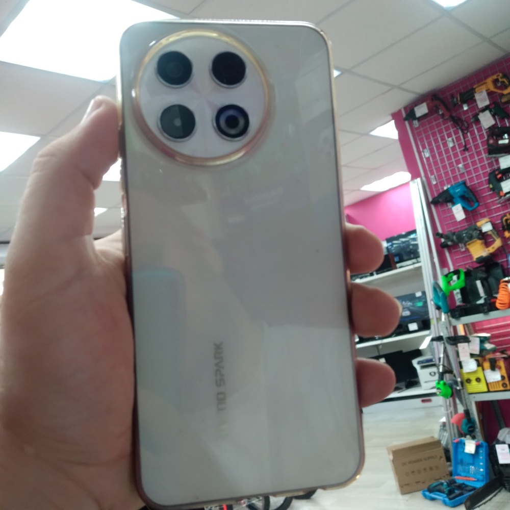 Мобильный телефон Tecno camon 30 pro