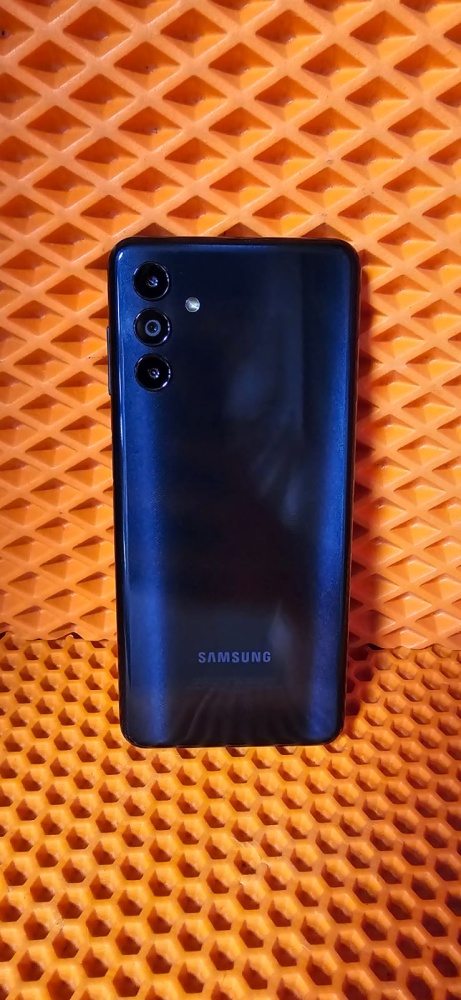 Смартфон Samsung A04S (4\64)