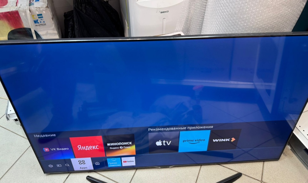 Телевизор Samsung Ue55TU7570u