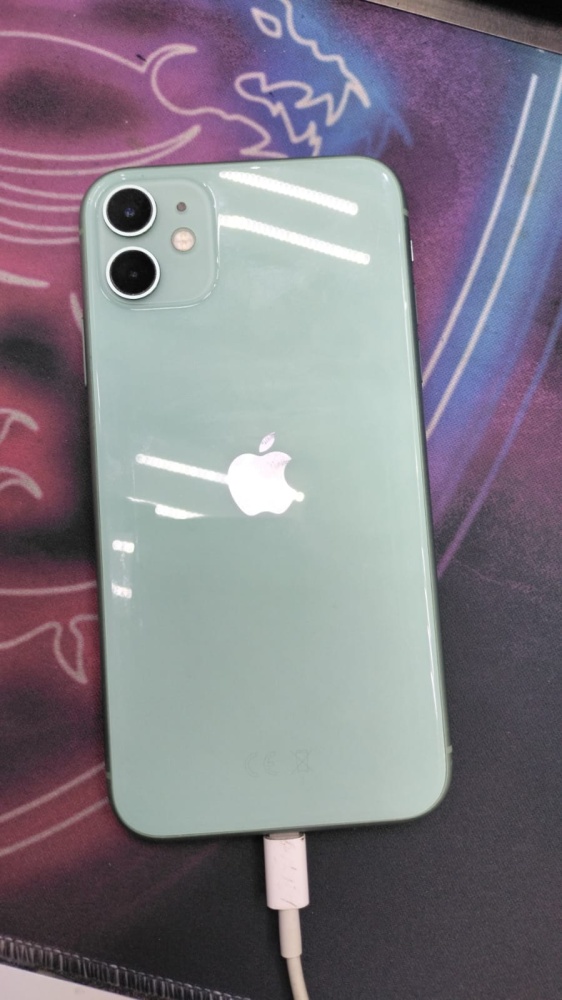 Смартфон iPhone 13 128 Gb