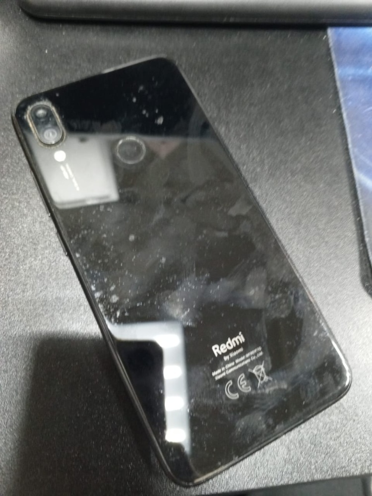 Смартфон Xiaomi Redmi 7