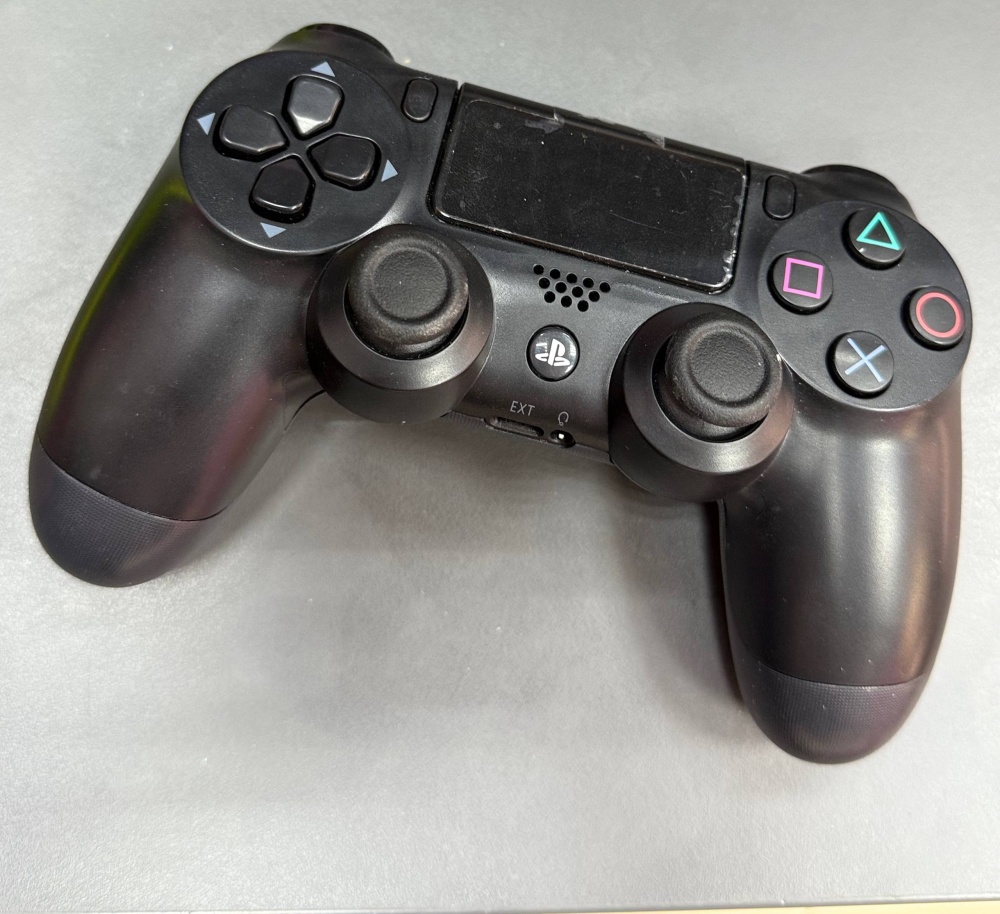 Геймпад PS4
