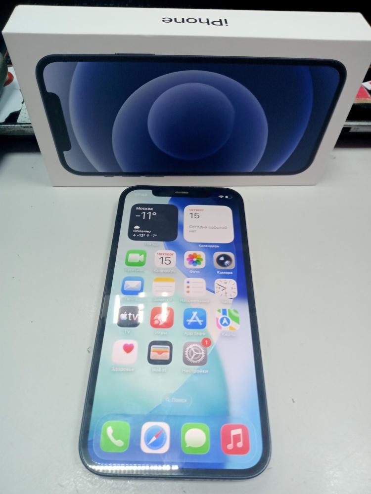 Смартфон iPhone 12 64 Gb
