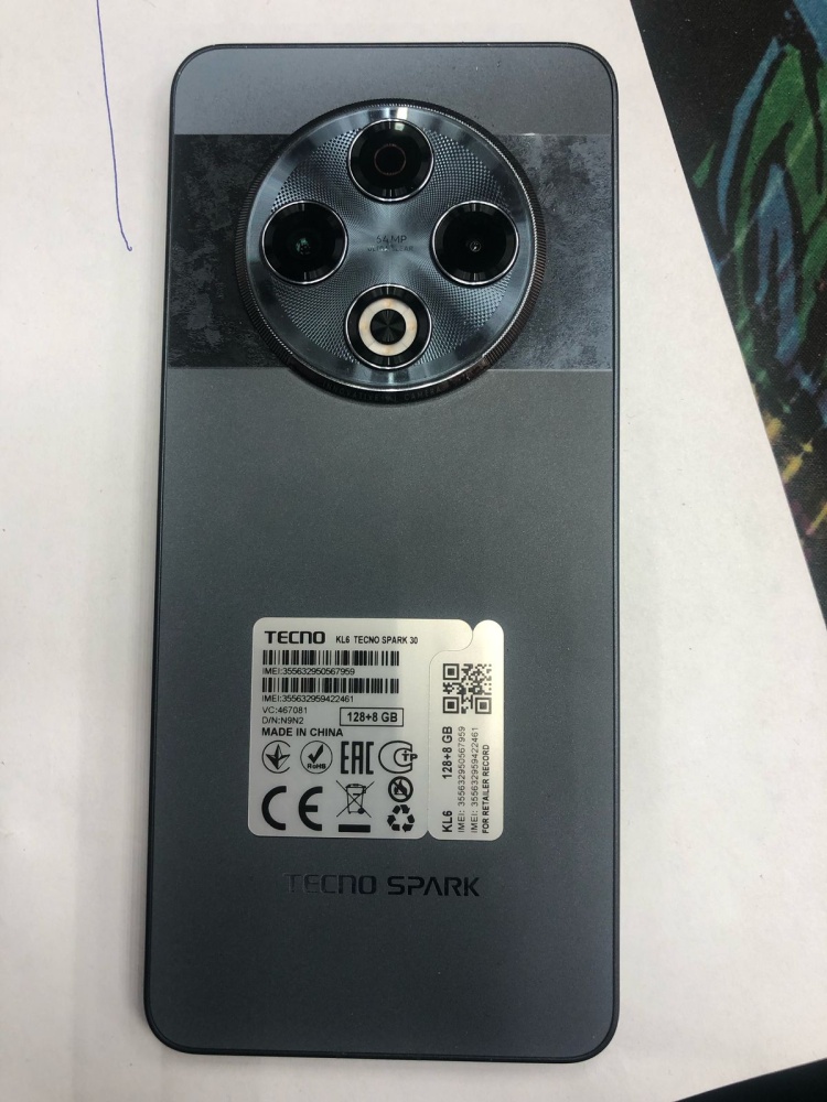 Мобильный телефон Tecno spark 30 8/128