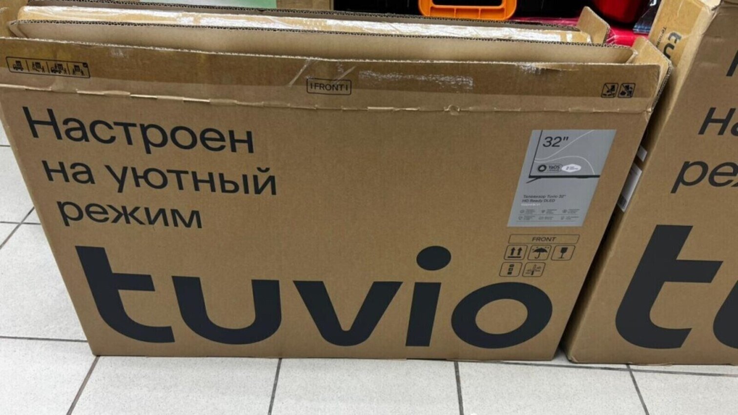 Телевизор Tuvio 32 Smart