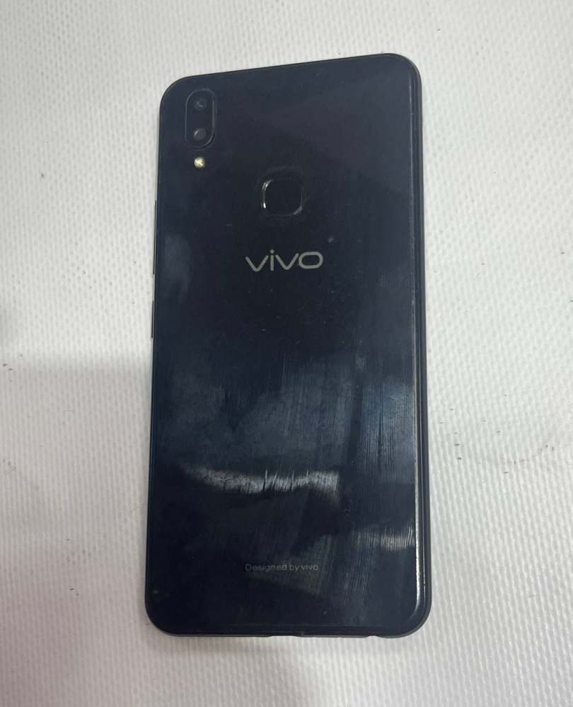 Смартфон Vivo Y17