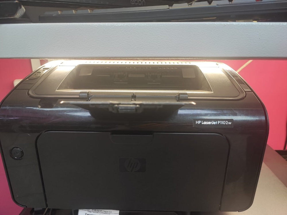 Принтер HP P1102w