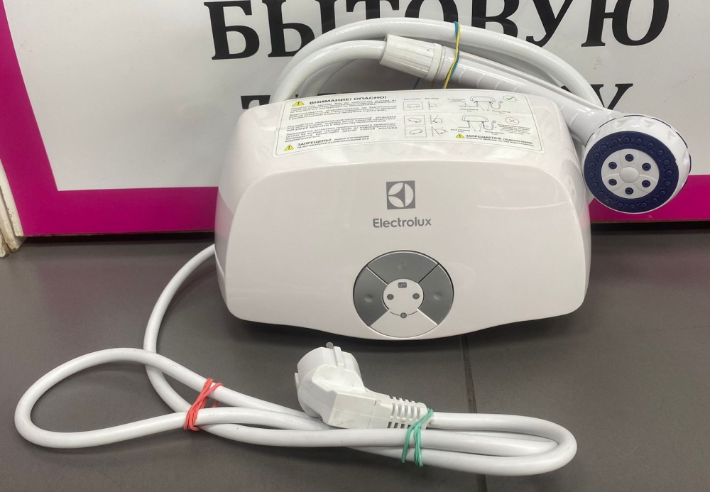 Водонагреватель Electrolux SMARTFIX 2.0