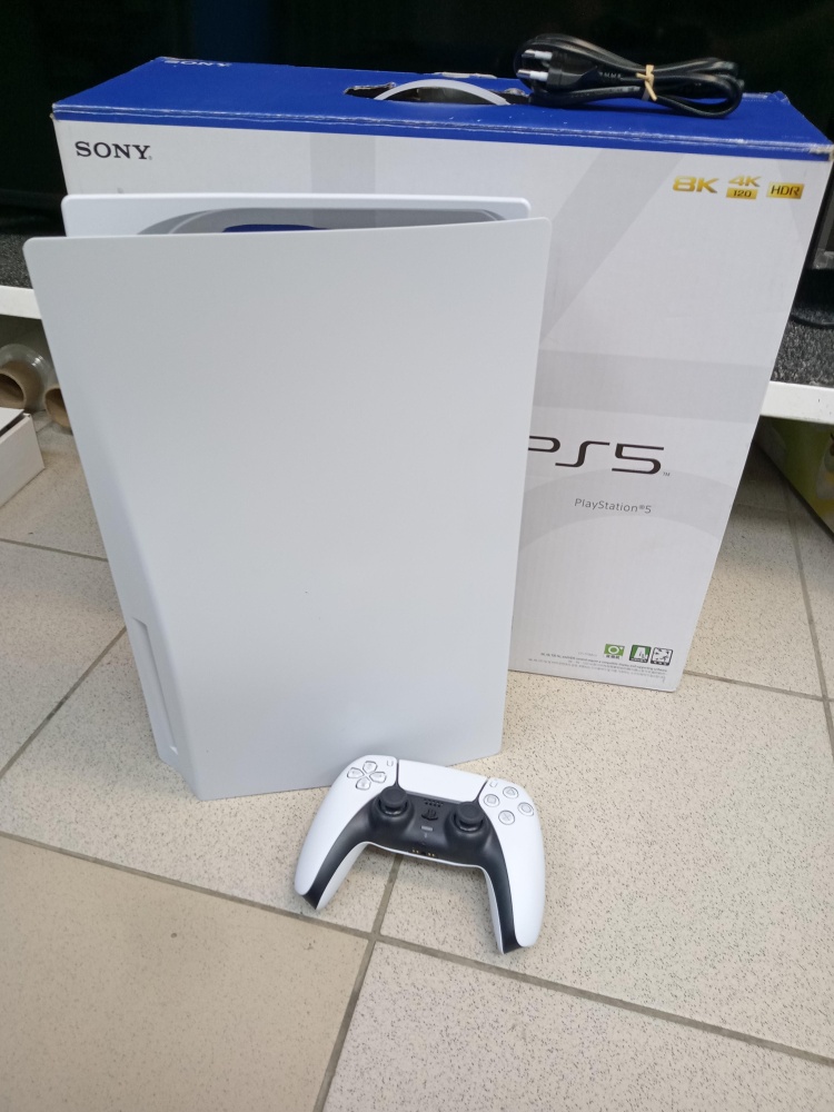 Игровая приставка Sony PlayStation 5