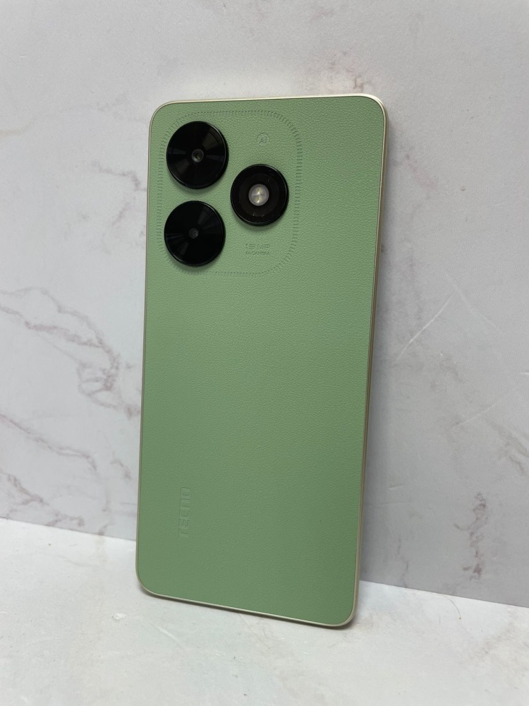 Мобильный телефон Tecno Spark Go 4/128