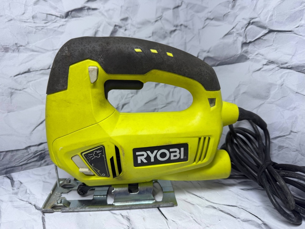 Лобзик Ryobi ej500