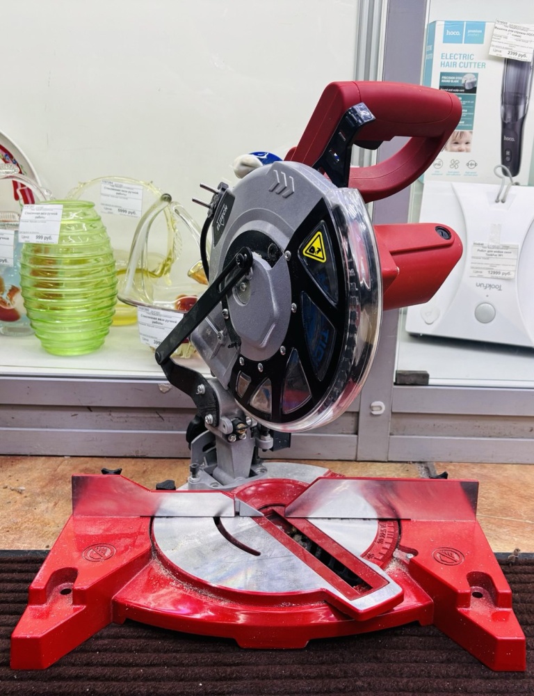 Торцовочная пила eLITECH ПТ 321