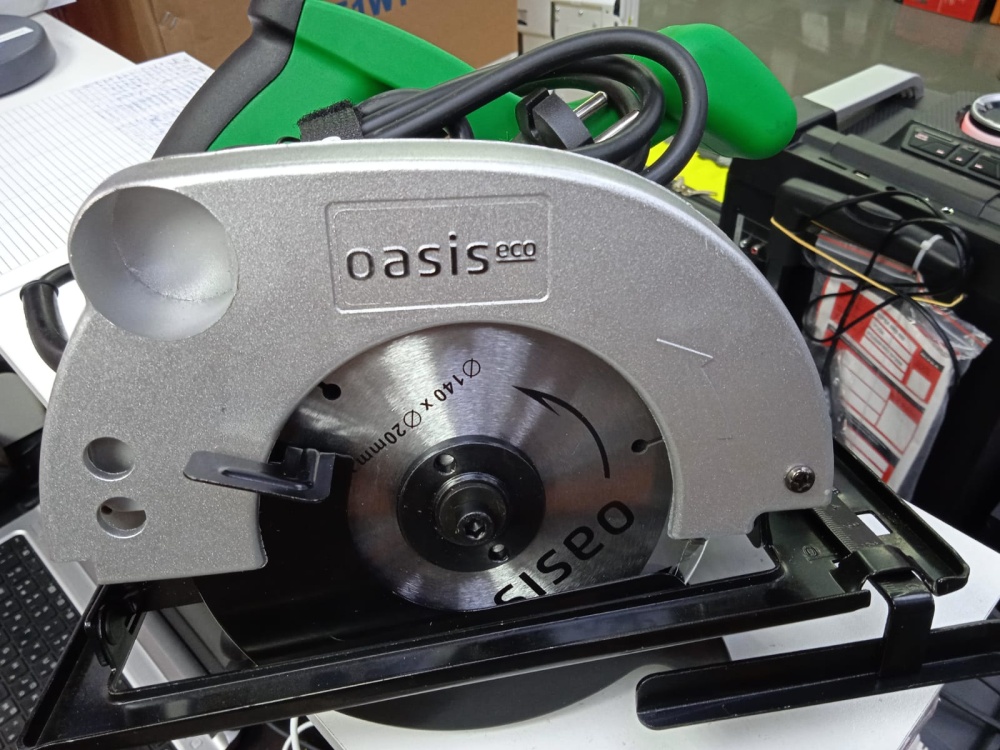 Циркулярная пила DEKO 1100Вт