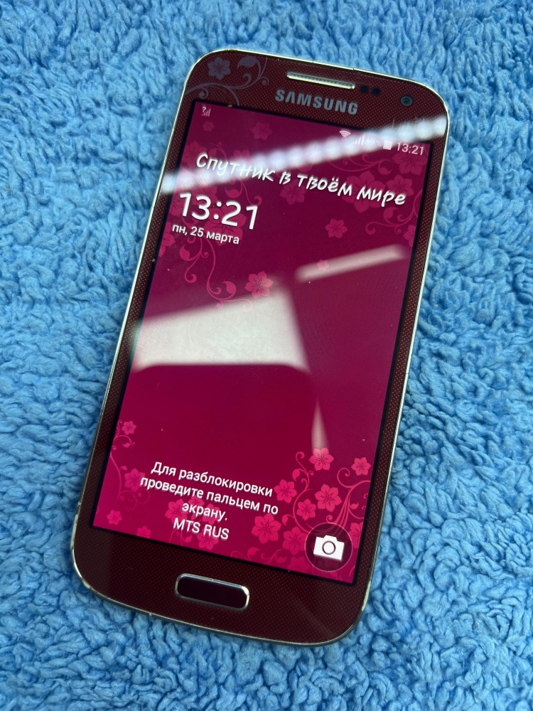 Смартфон Samsung S4 mini 1.5/8 gb
