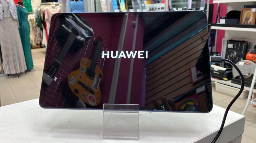 Планшет Huawei  MatePad BAH-W59 4/64 GB