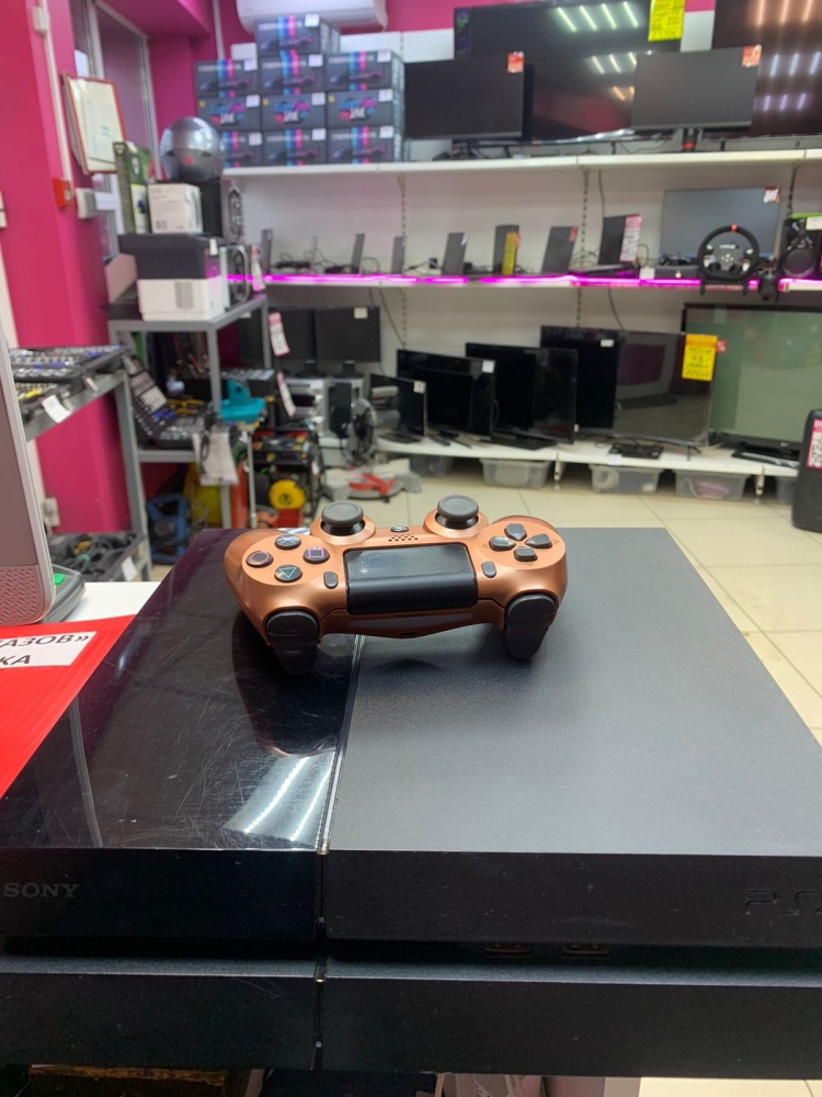 Игровая приставка Sony PlayStation 4 fat 1000Gb (CUN-1108A)