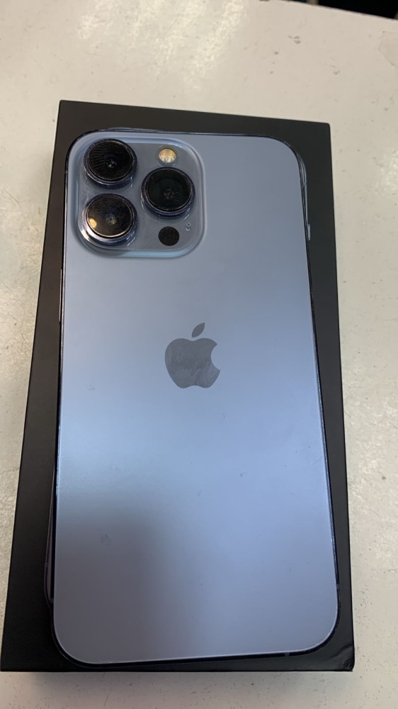 Смартфон iPhone 13 PRO 256 GB