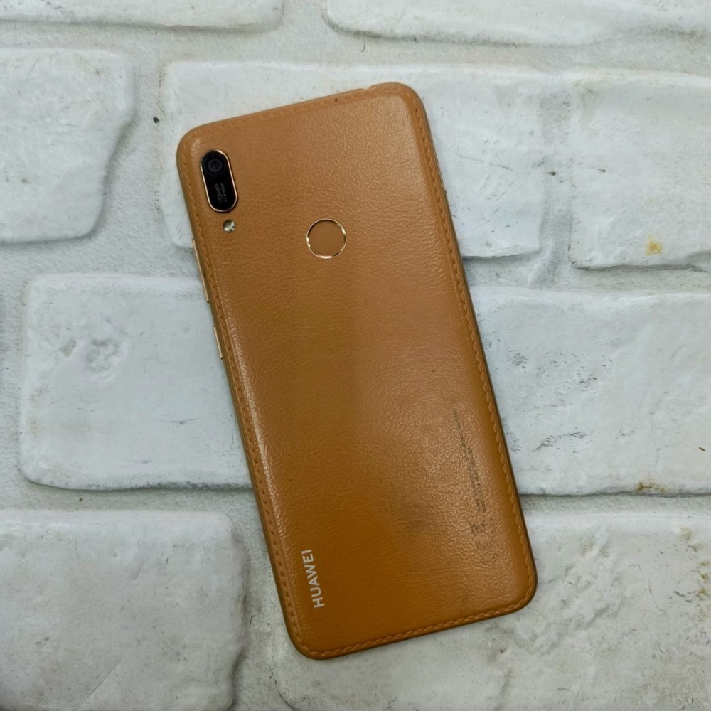 Смартфон Huawei Y6 2019 2/32