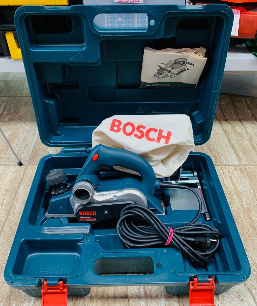 Электро рубанок Bosch GHO 26-82 Professional