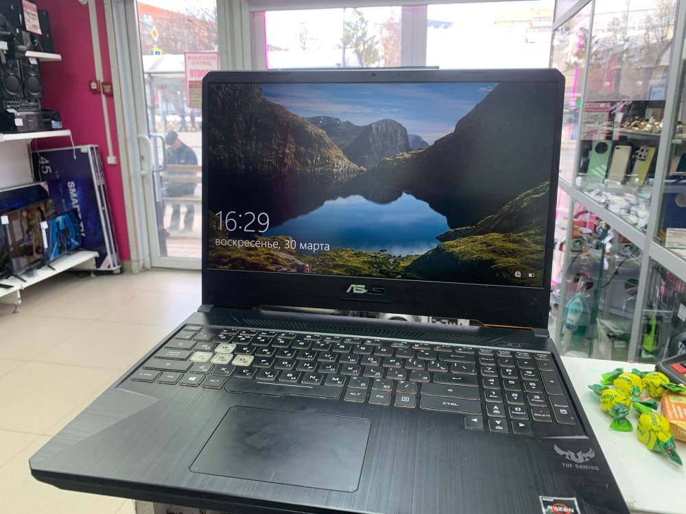 Ноутбук ASUS ТUF Gaming FX505D REZEN 7