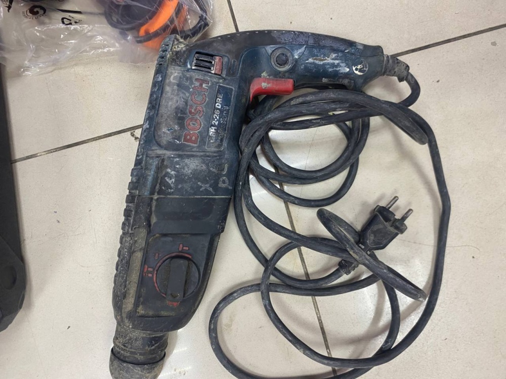 Перфоратор Bosch GBH 2 26