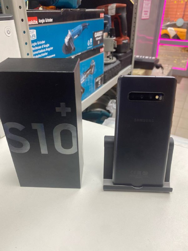 Смартфон Samsung S10 plus 128gb