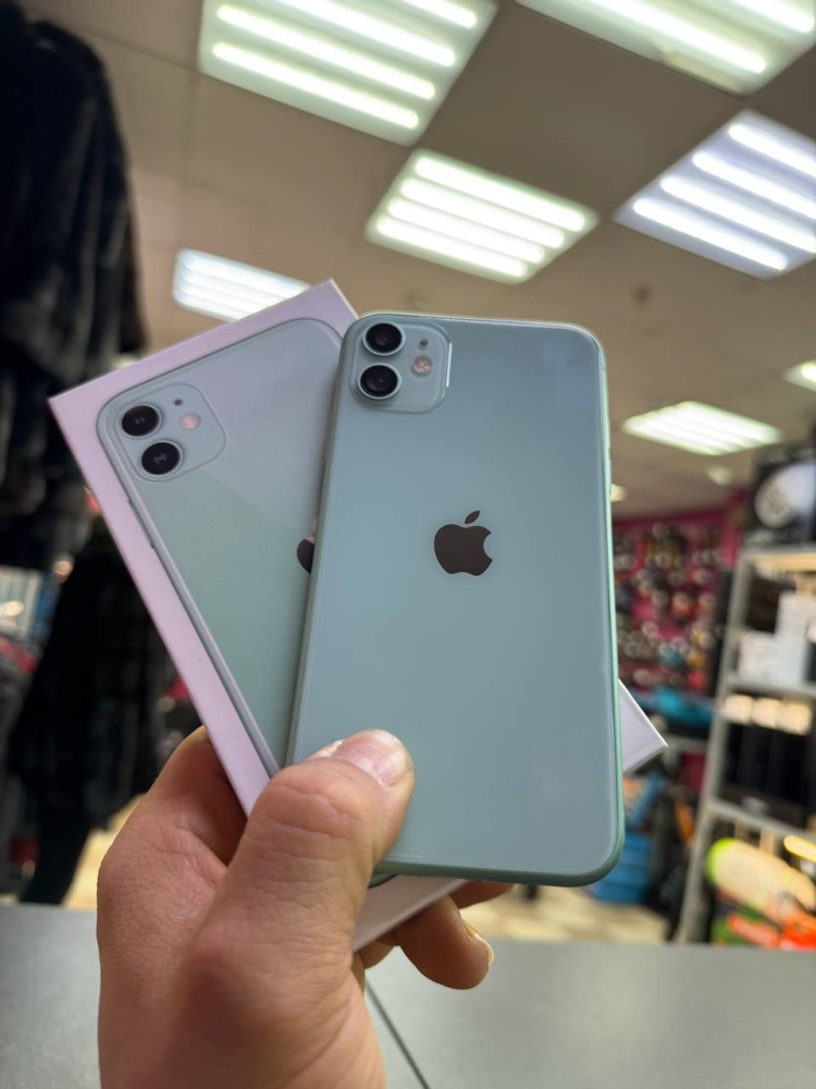Смартфон iPhone 11 128 Gb